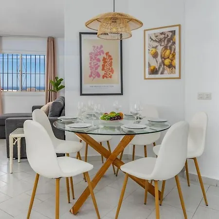 Coastal Escape/family-friendly 2-br With Seaview Apartment Mijas