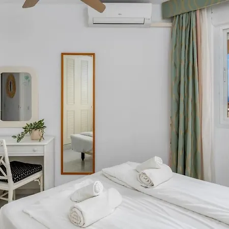 Coastal Escape/family-friendly 2-br With Seaview Mijas